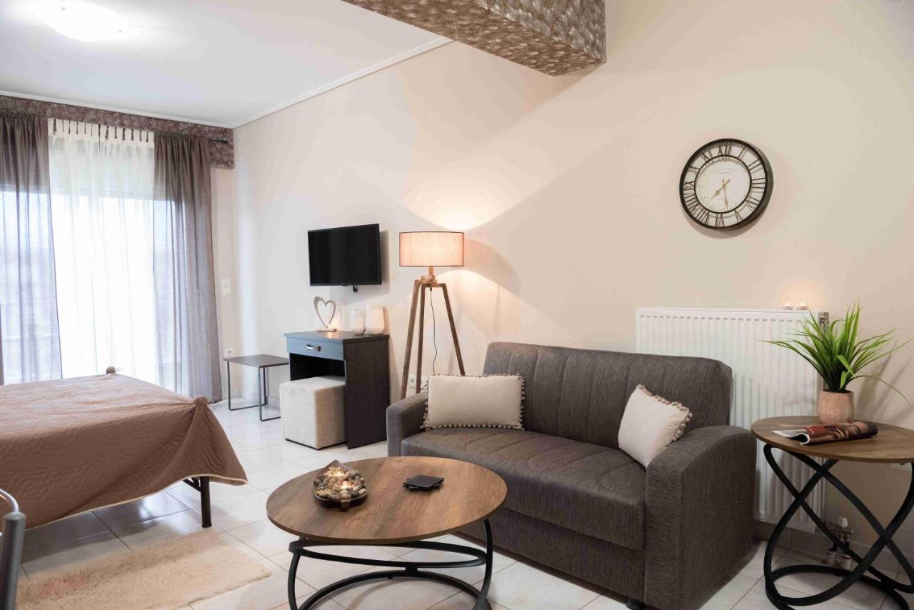 Laconian Collection "Nefeli" Boutique Apartment Sparta Bagian luar foto