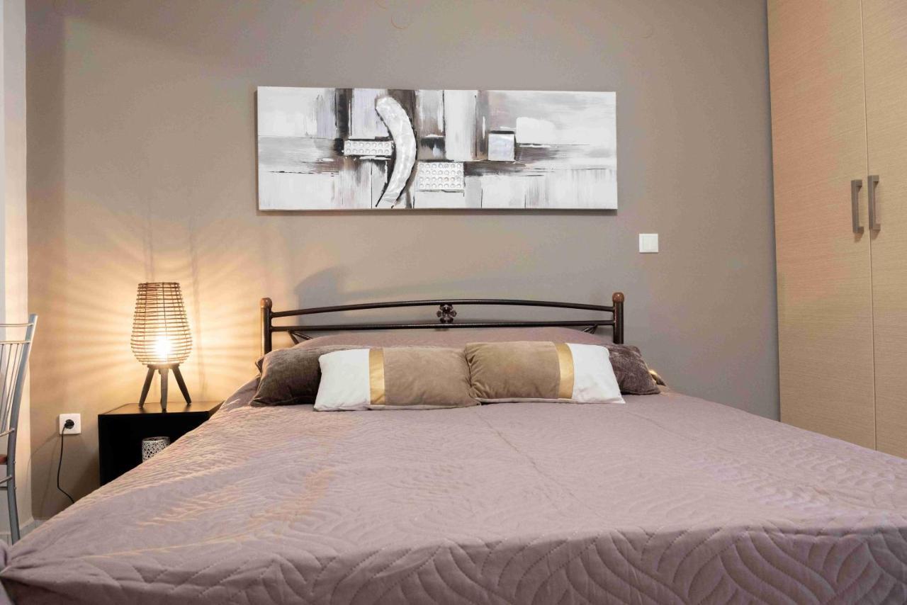Laconian Collection "Nefeli" Boutique Apartment Sparta Bagian luar foto